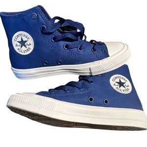 Brand New in box Blue chuck taylor converse